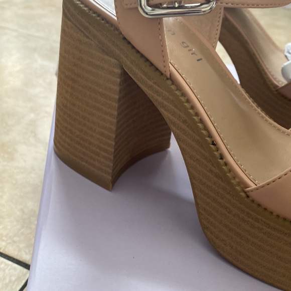 SALE Madden Girls Heels - Picture 11 of 14